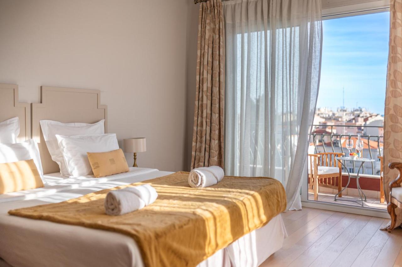 La Fabrique A Poupees - Chambres Et Appartements De Charme Au Coeur De Мантон Екстер'єр фото