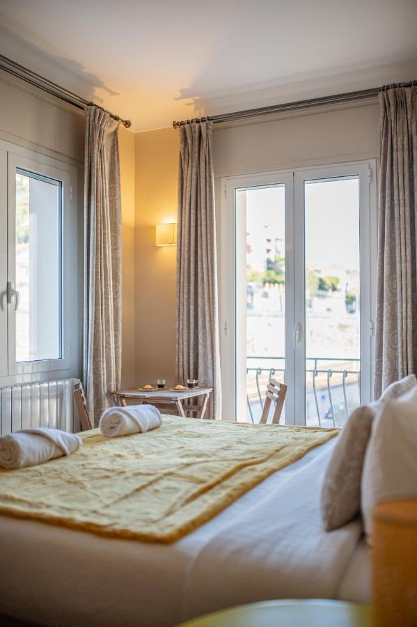 La Fabrique A Poupees - Chambres Et Appartements De Charme Au Coeur De Мантон Екстер'єр фото