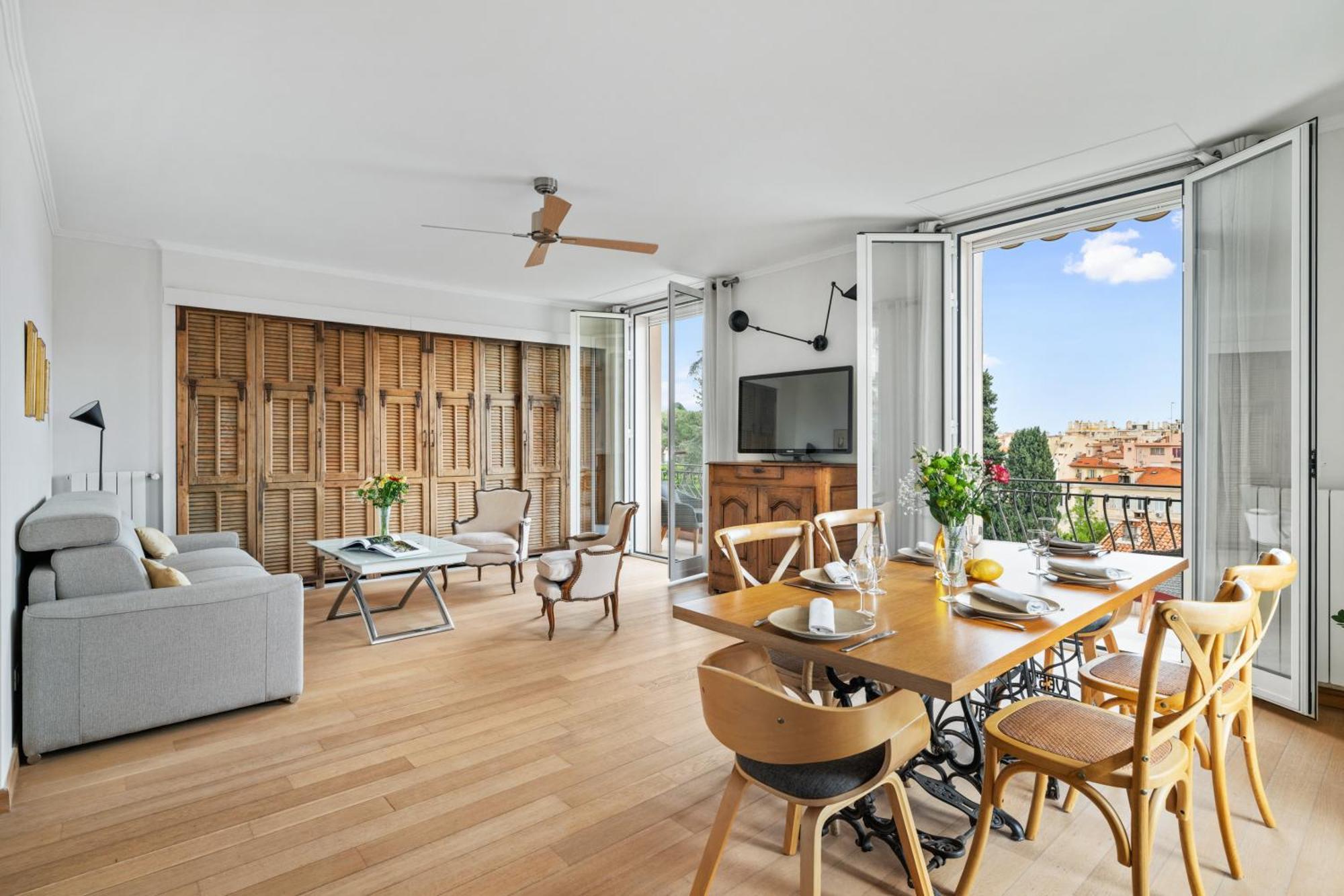La Fabrique A Poupees - Chambres Et Appartements De Charme Au Coeur De Мантон Екстер'єр фото