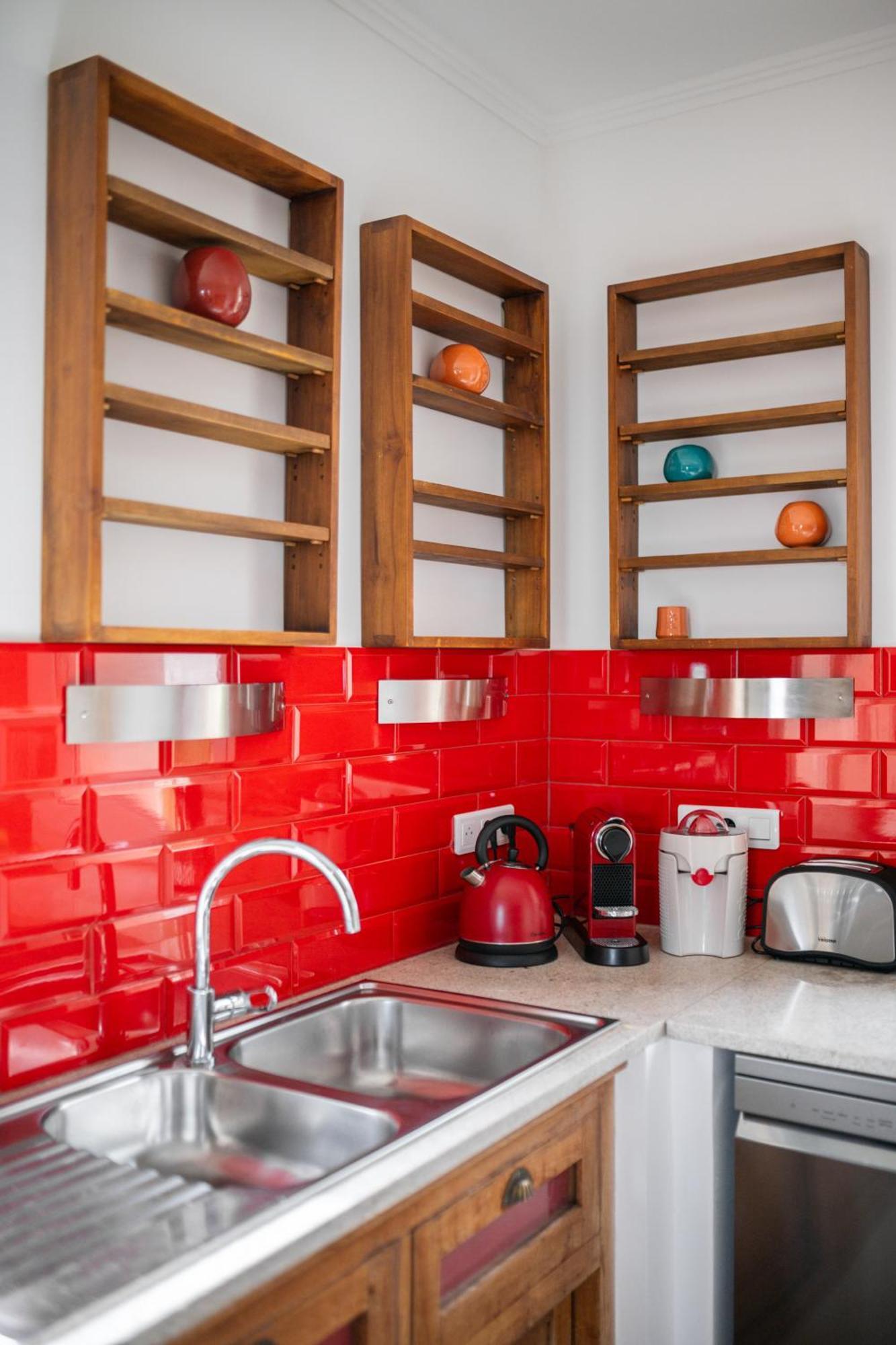 La Fabrique A Poupees - Chambres Et Appartements De Charme Au Coeur De Мантон Екстер'єр фото